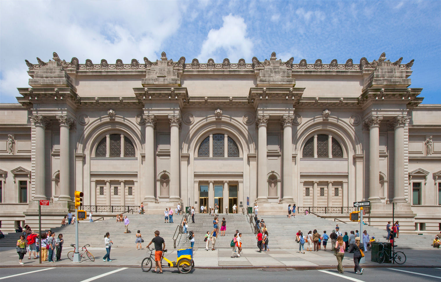 The Metropolitan Museum of Art: 150 Years of History on